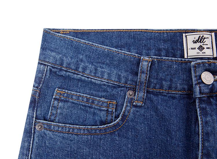 Classic Straight-Leg Jeans