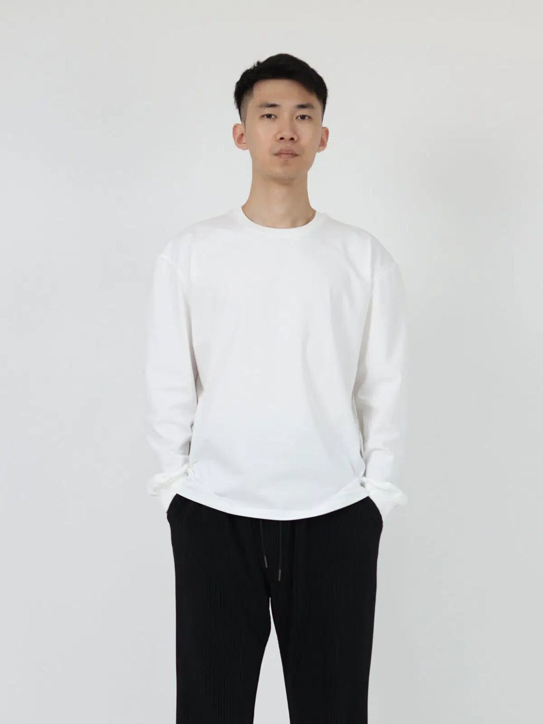 Classic-fit Long-sleeve Pullover