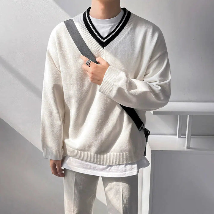 Color-blocked V-neck Sweater