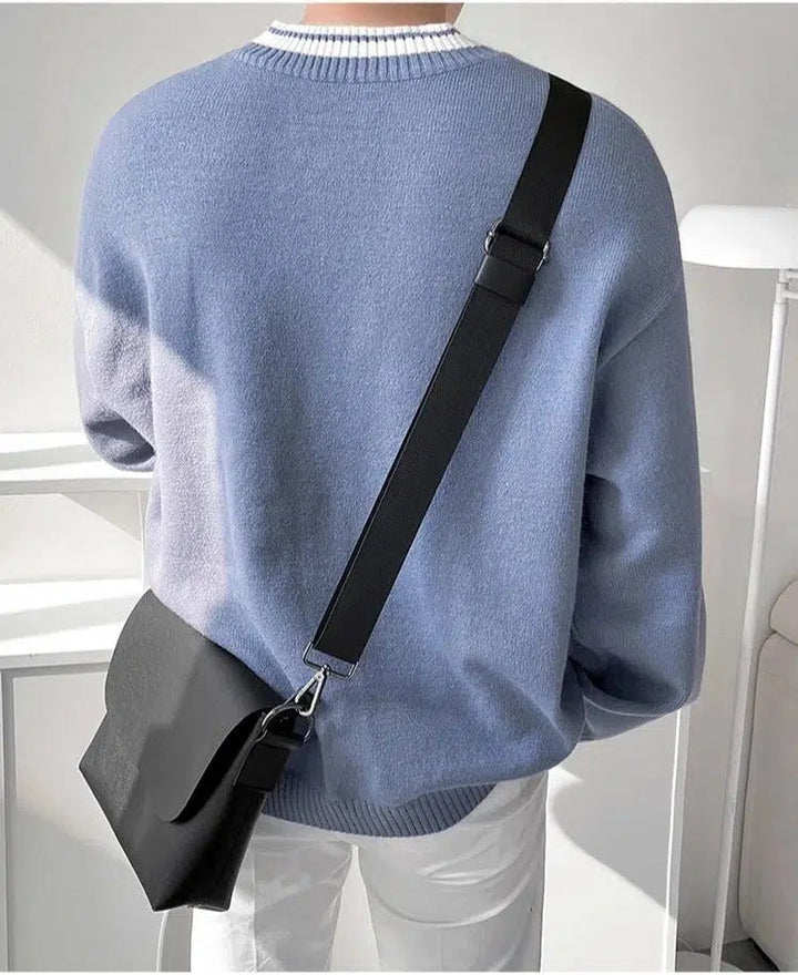 Color-blocked V-neck Sweater