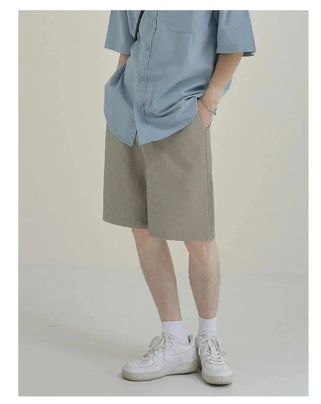 Comfort Fit Knee-Length Casual Shorts
