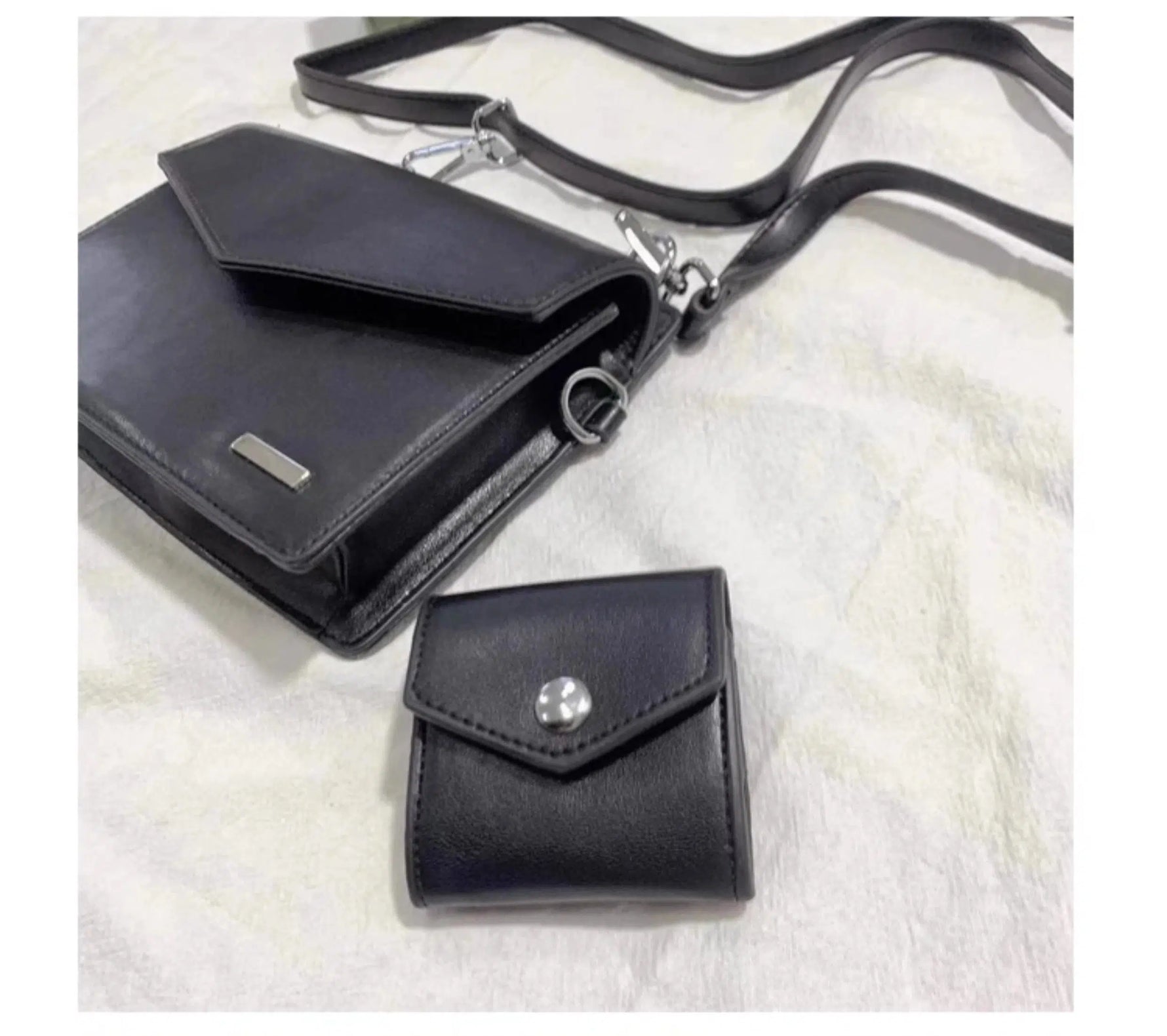 Compact Stylish Crossbody Bag