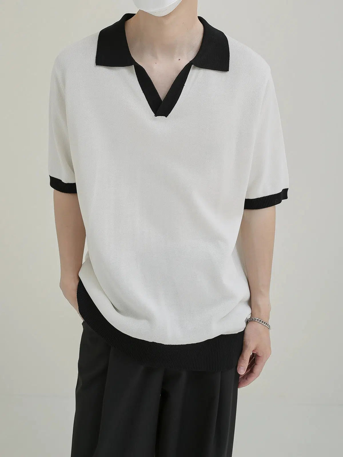 Contrast Color Knitted Polo Shirt