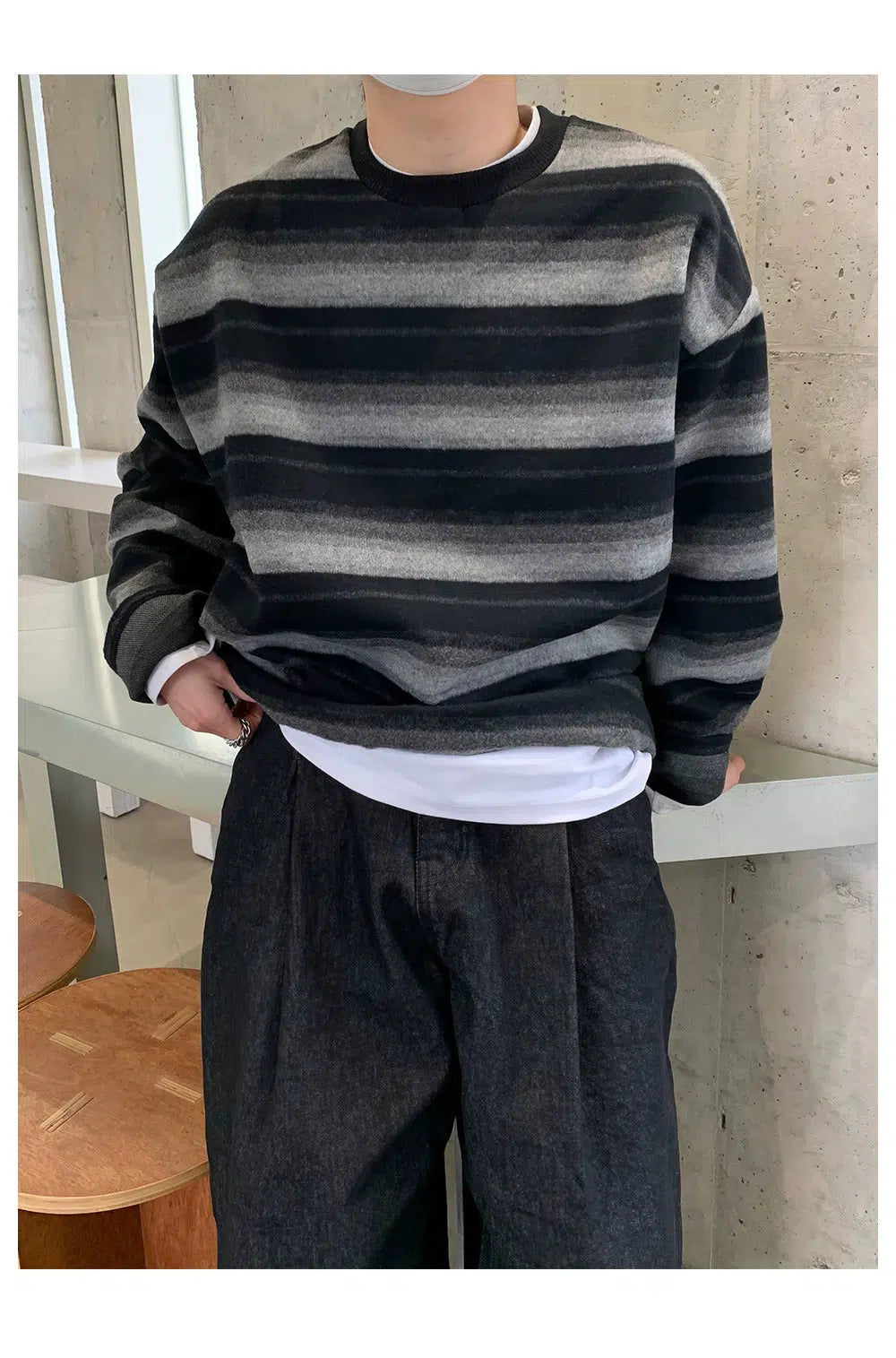 Contrast Color Striped Sweatshirt