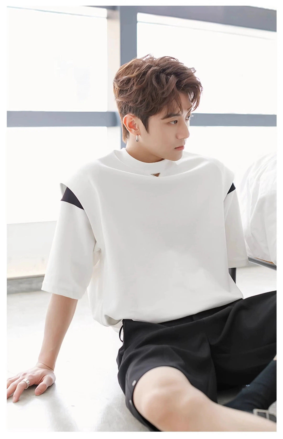 Contrast Shoulder Trim Short Sleeve T-shirt