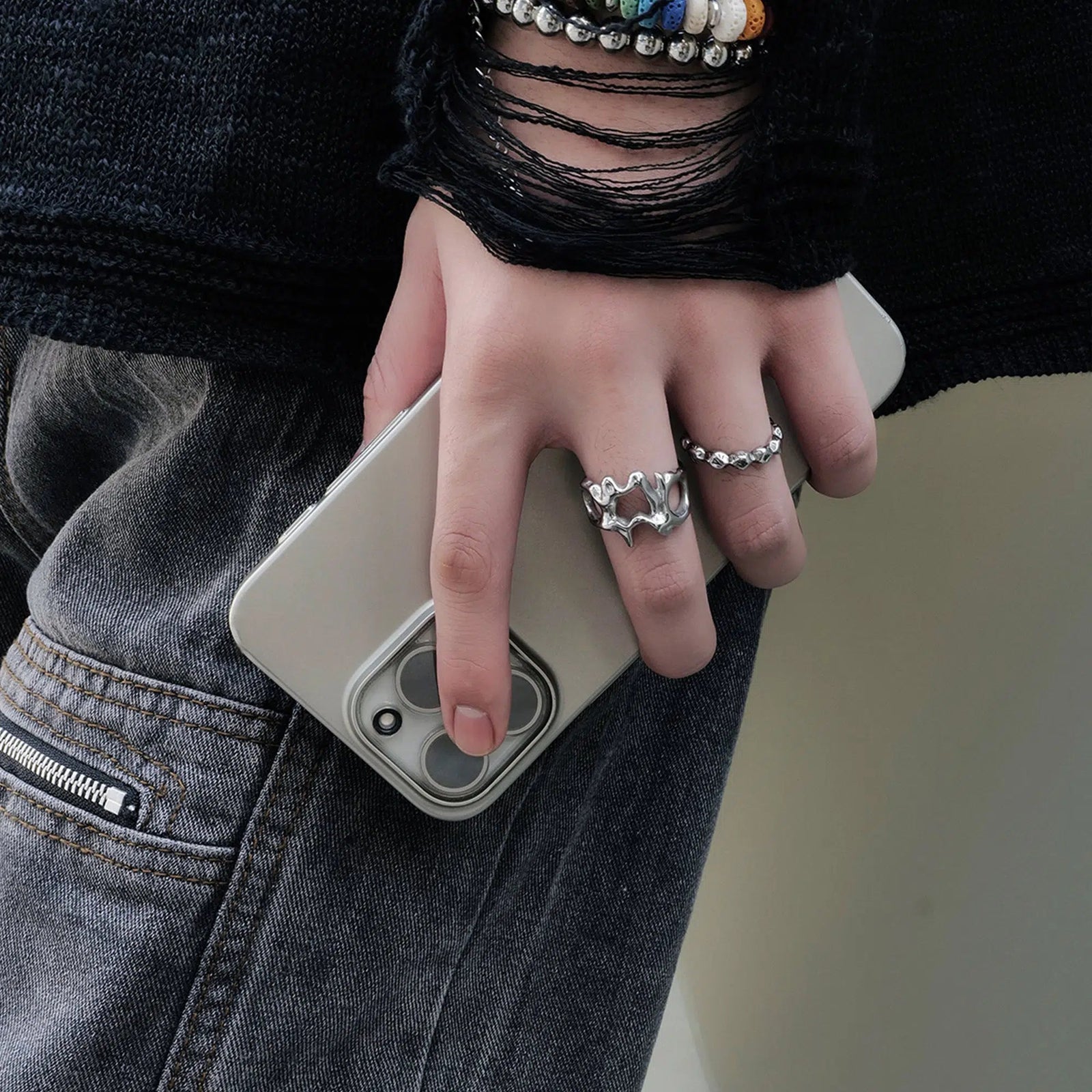 Cosmic Wormhole Ring