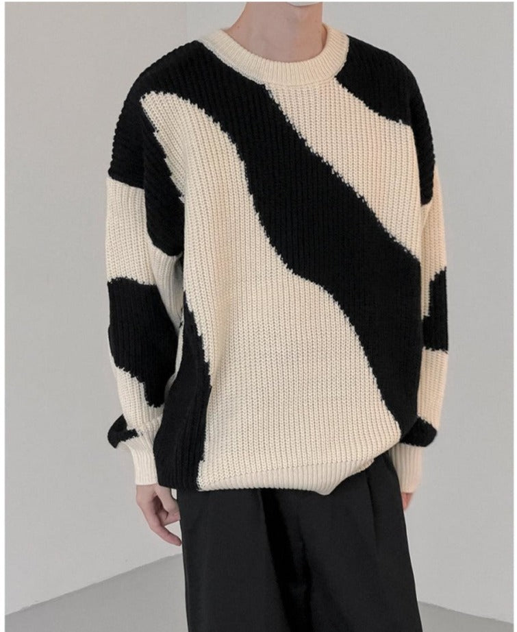 Cow Contrast Color Design Pullover