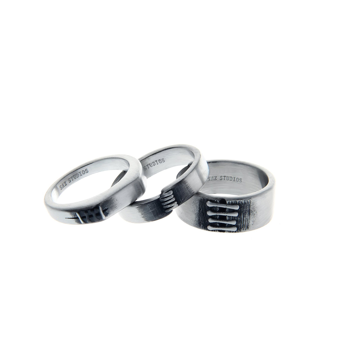Crack Design Ring