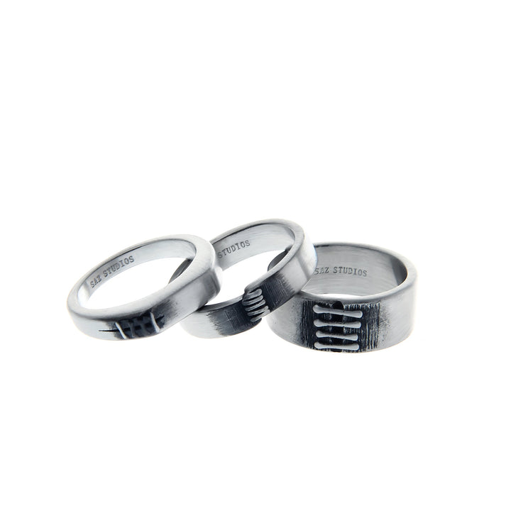 Crack Design Ring