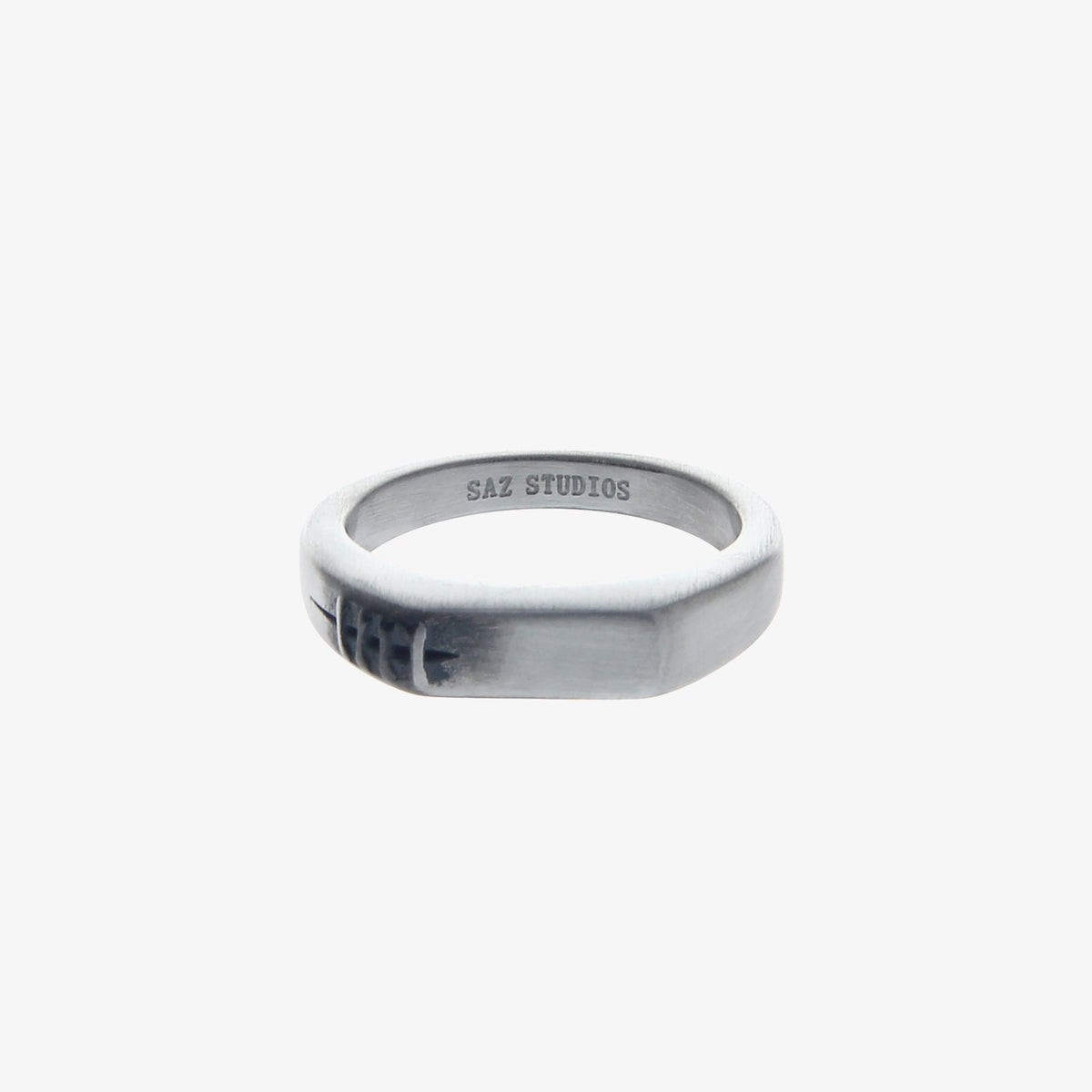 Crack Design Ring