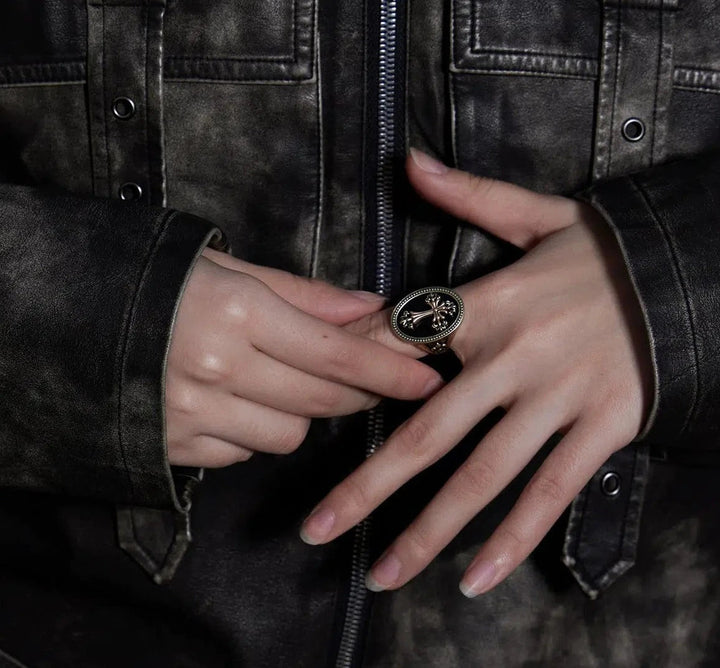 Cross Disc Ring