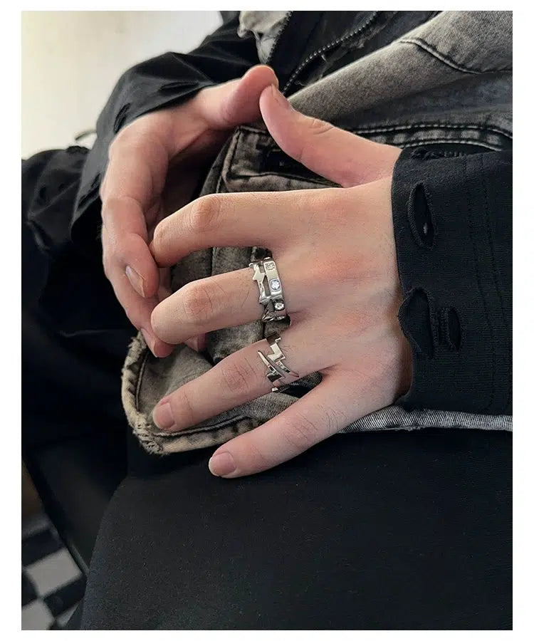 Crown Lightning Diamond Ring