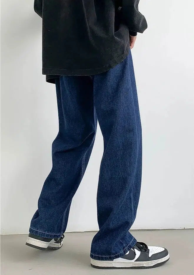Dark-colored Basic Straight Jeans