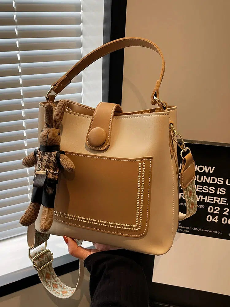 Decorative Stitching Leather Bucket Bag