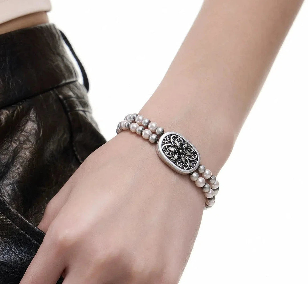 Disc Pearl Bracelet