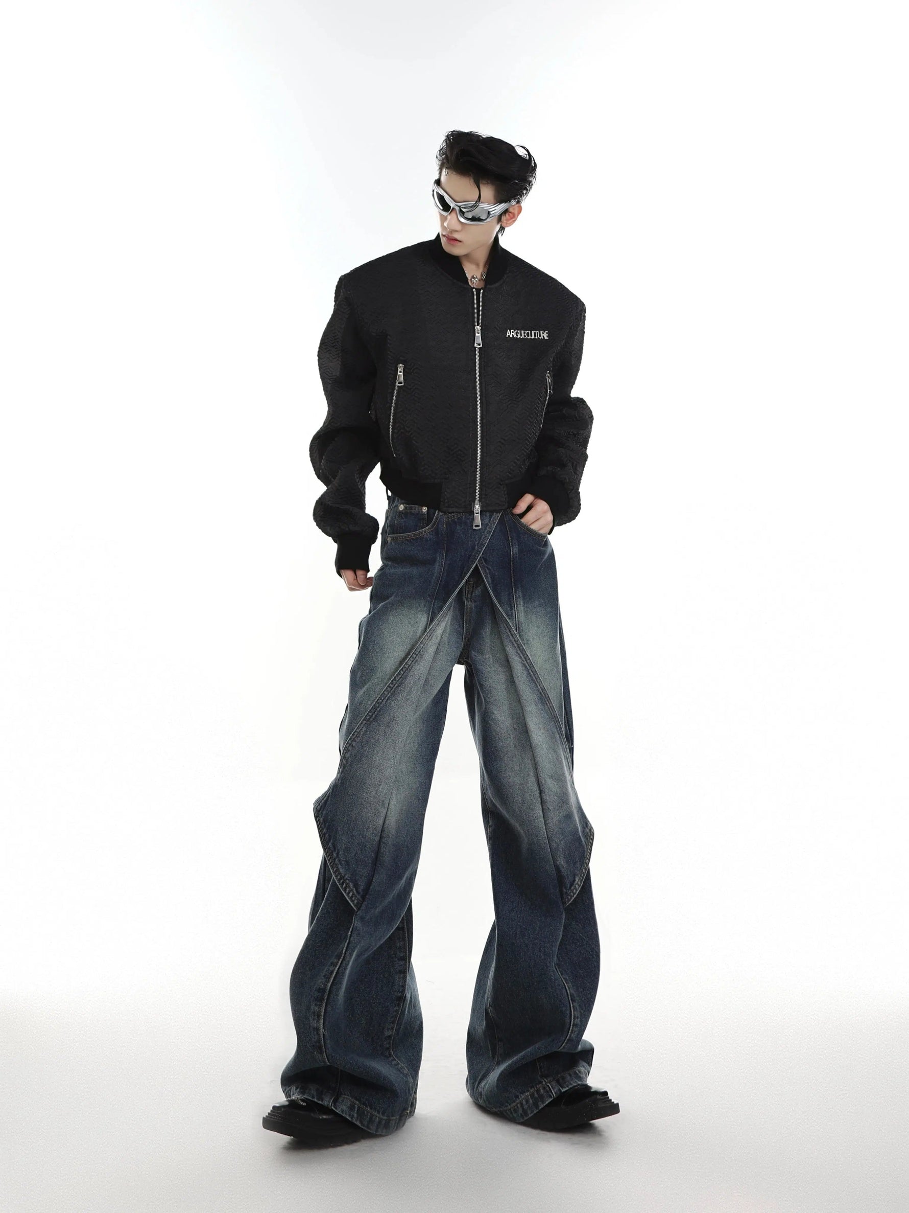 Distressed Washed Bell-bottom Jeans