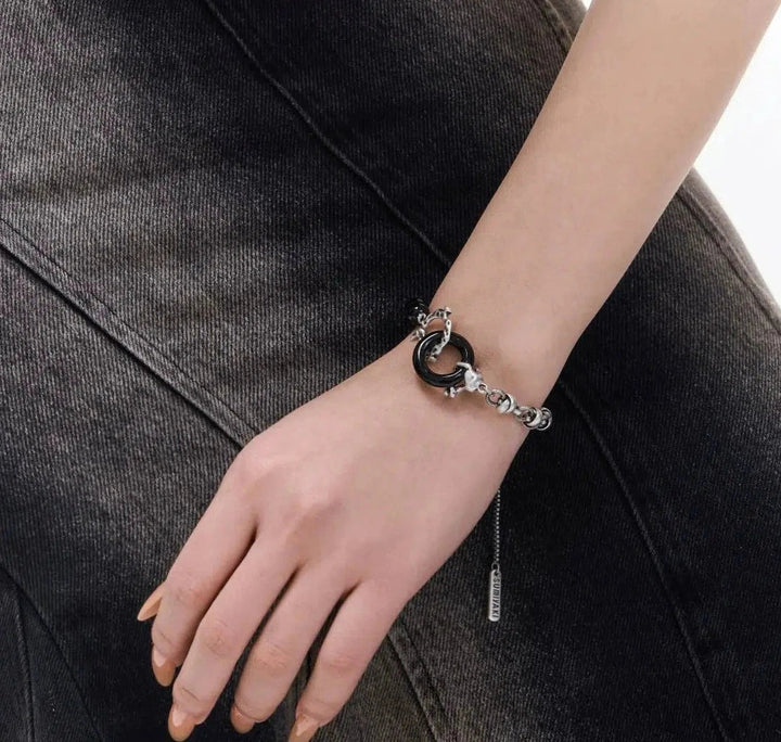 Dragon Claw Circle Bracelet