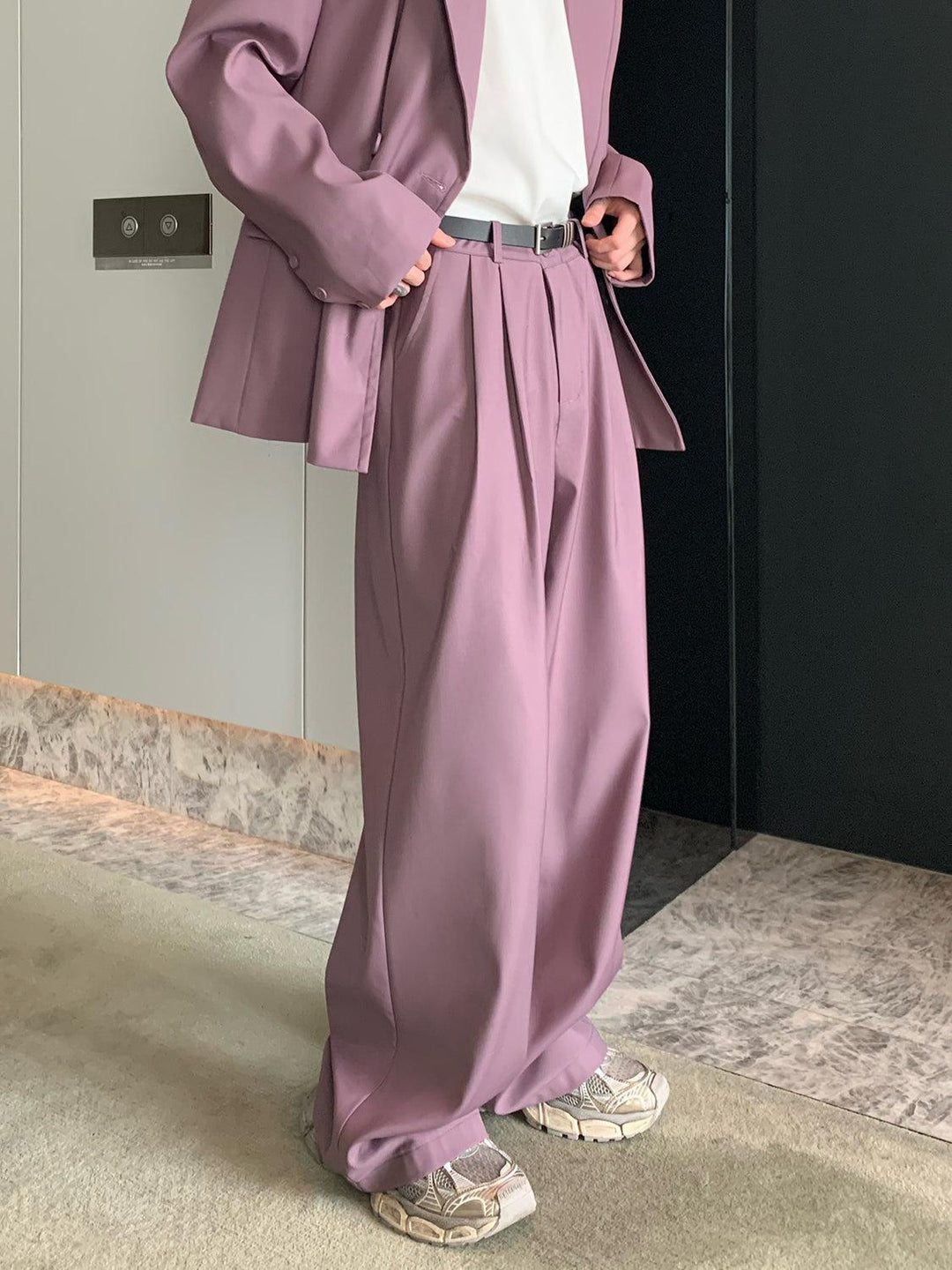 Drape Mopping Wide-leg Suit Pants
