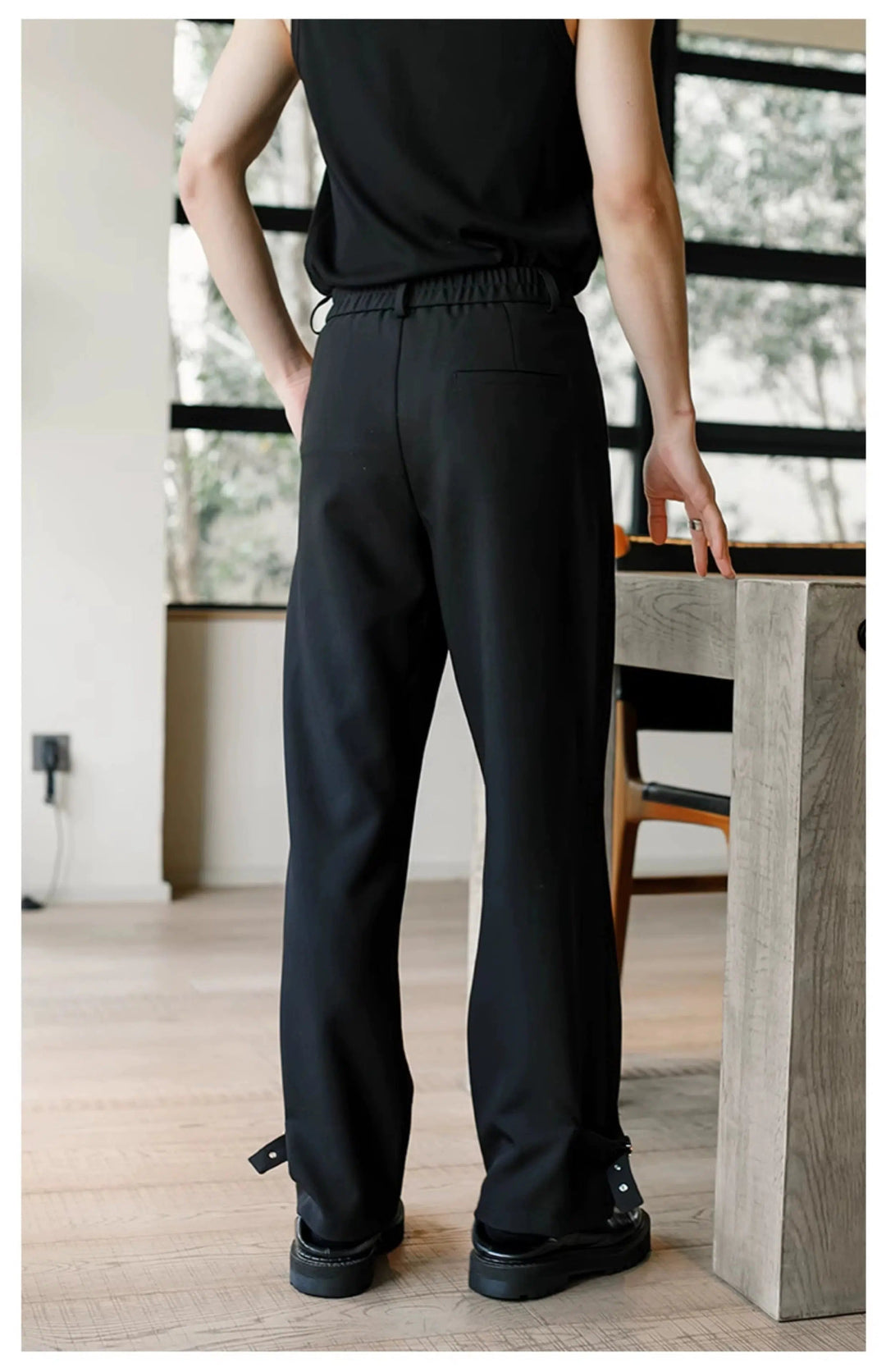 Drape Straight-leg Pleated Pants