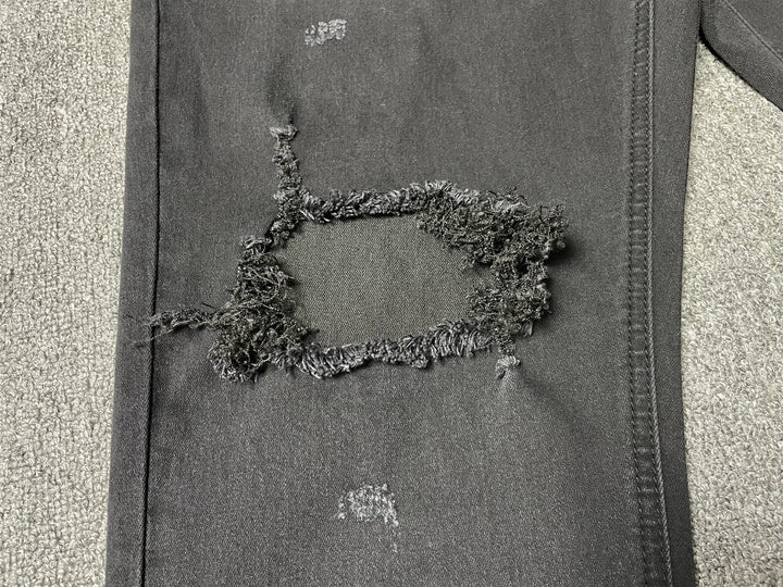 Elastic Cropped Ripped Jeans