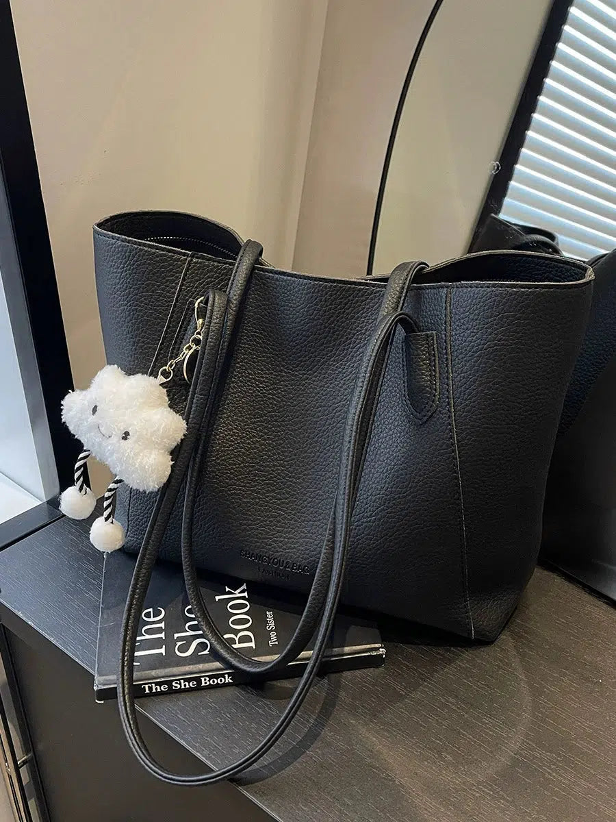 Elegant Leather Tote Bag