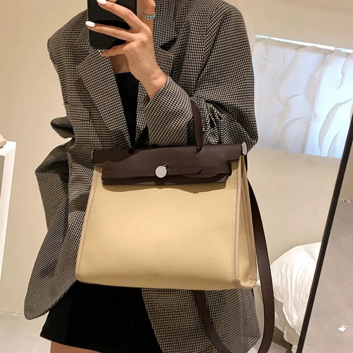Elegant Two-Tone Shoulder Bag