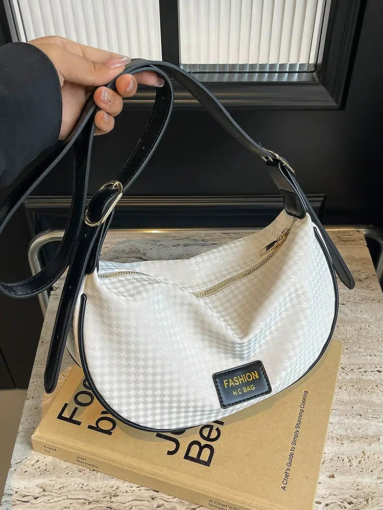 Fashion Crescent Shoulder Bag
