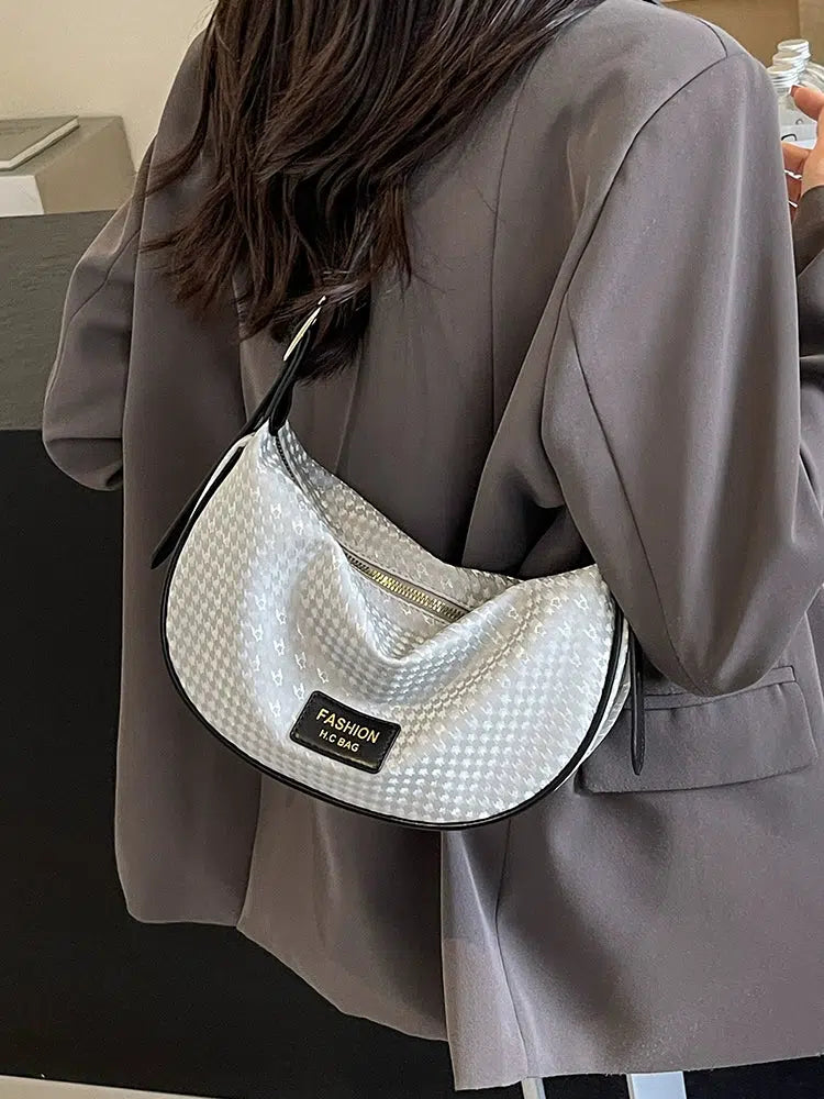 Fashion Crescent Shoulder Bag