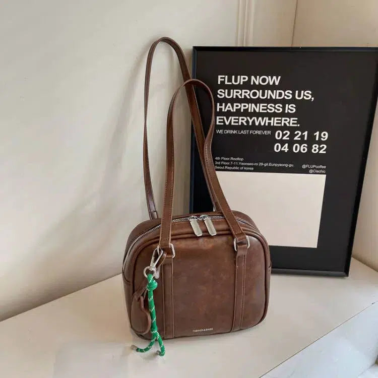 Fashionable Leather Shoulder Bag