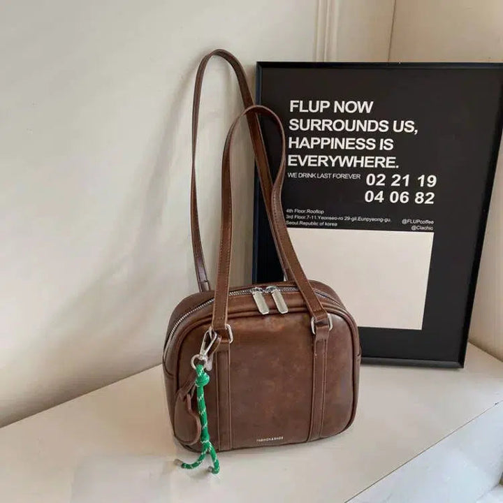 Fashionable Leather Shoulder Bag