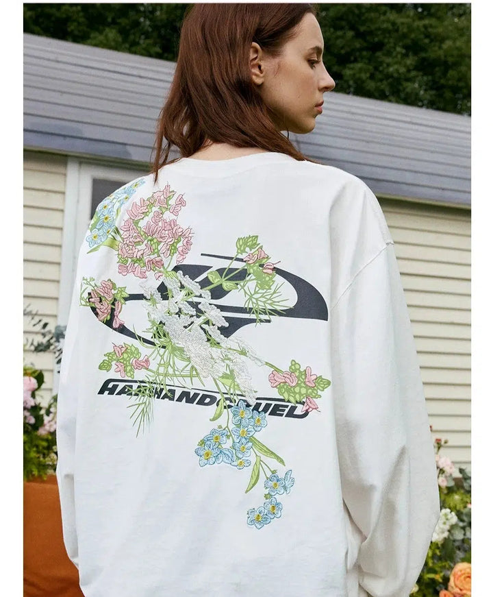 Floral Embroidery Long-sleeved Pullover