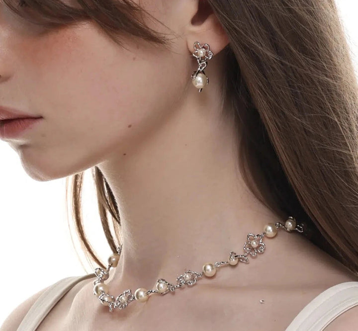 Flower Pearl Earrings