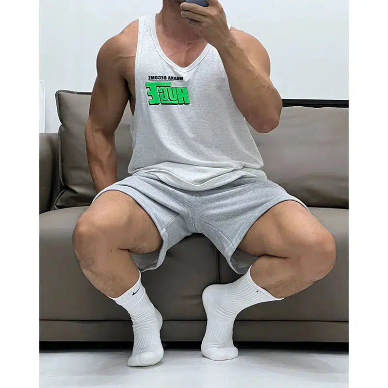 Foam Printing Sleeveless Vest