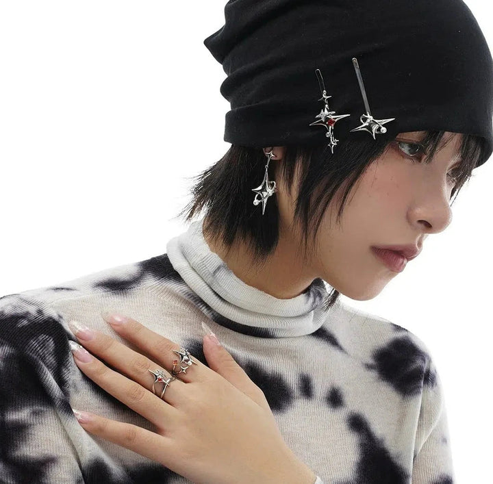 Four-Pointed Star Ring