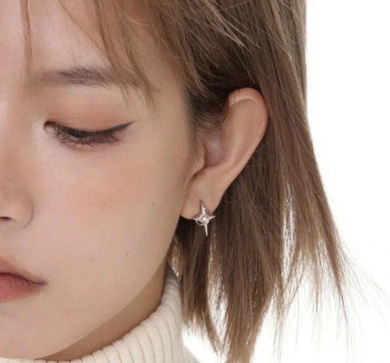 Four-pointed Star Earrings