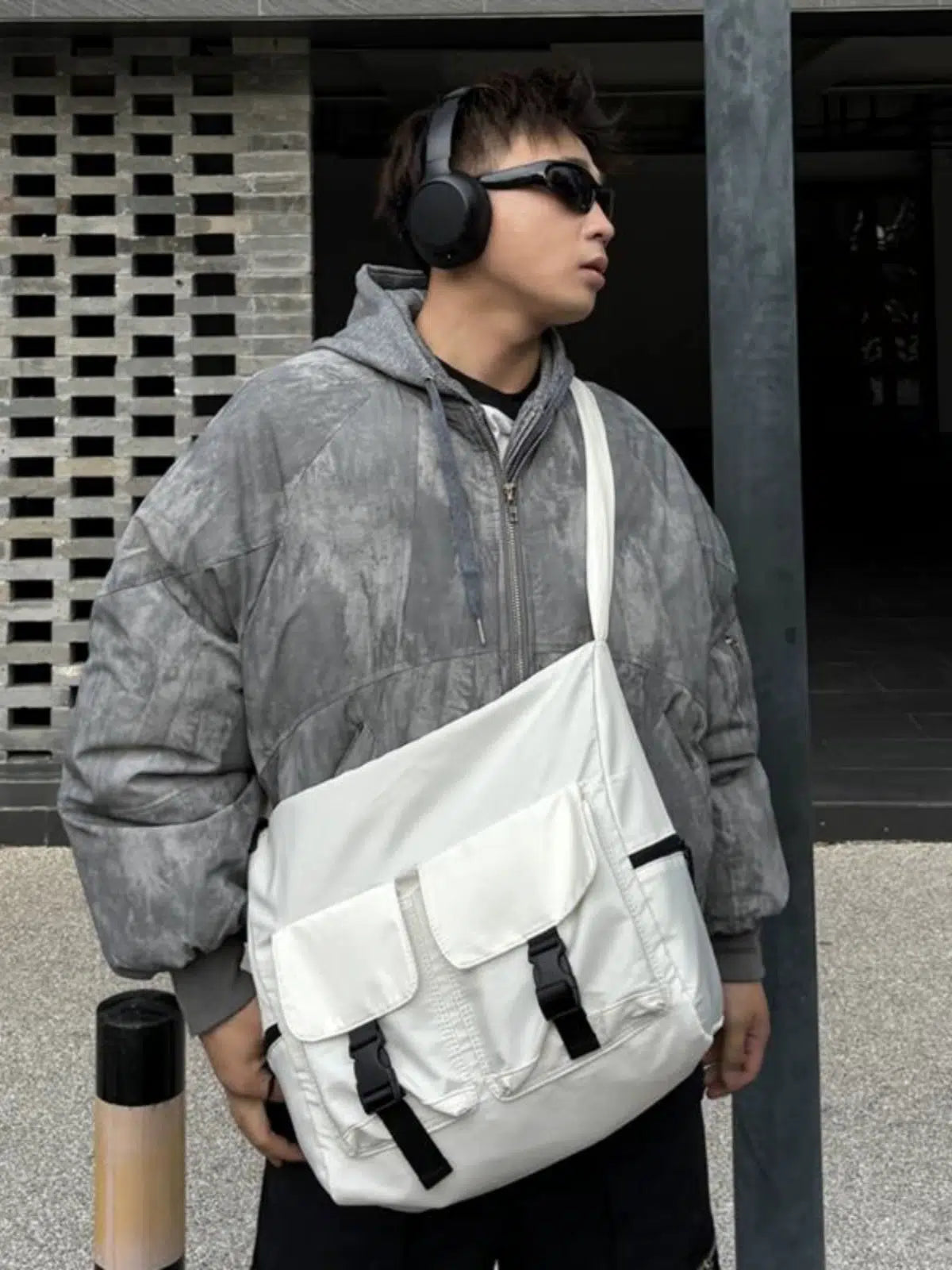 Front Pockets Messenger Bag