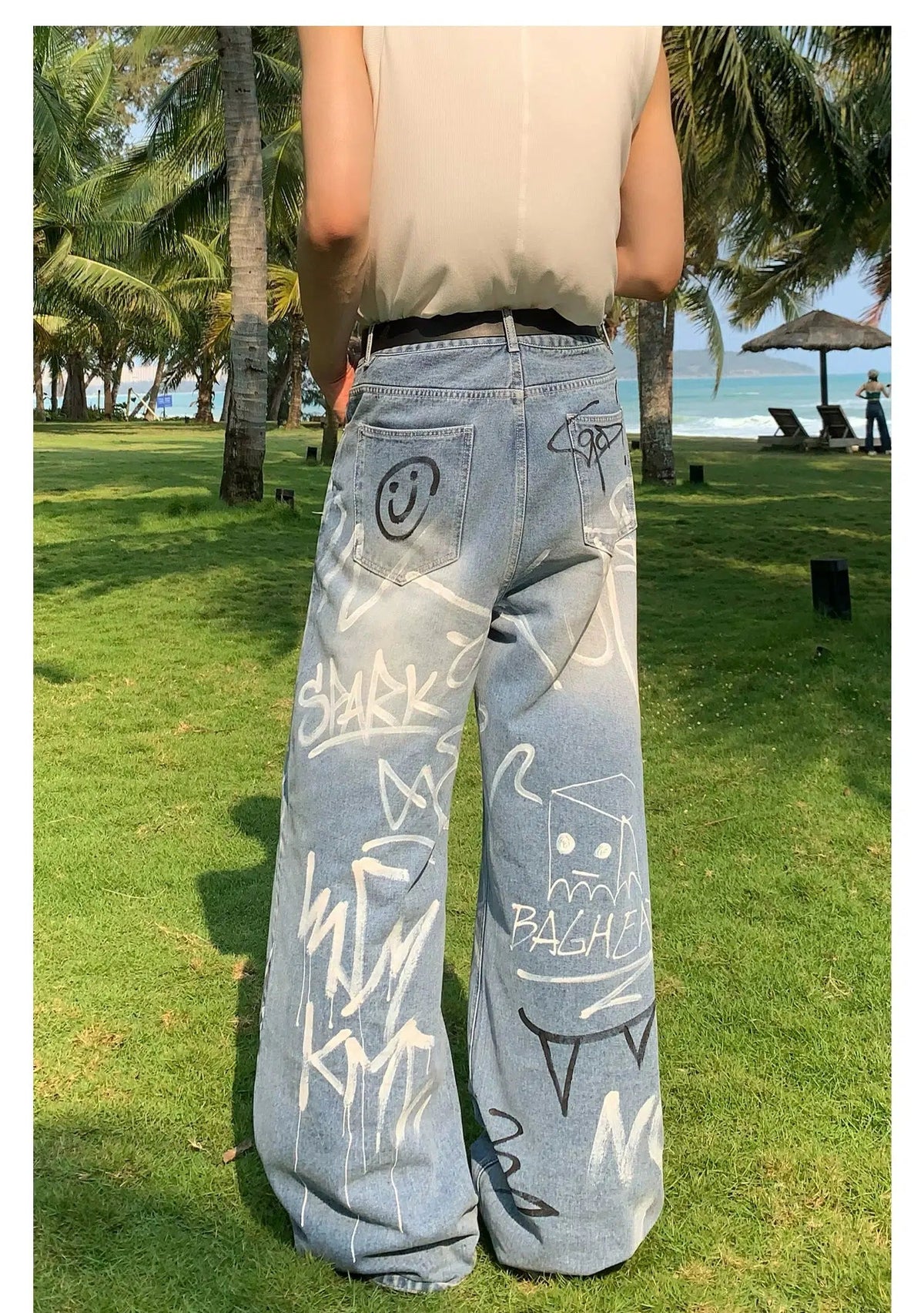 Graffiti Print Wide-Leg Jeans
