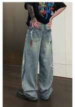 Graffiti Ripped Mopping Jeans