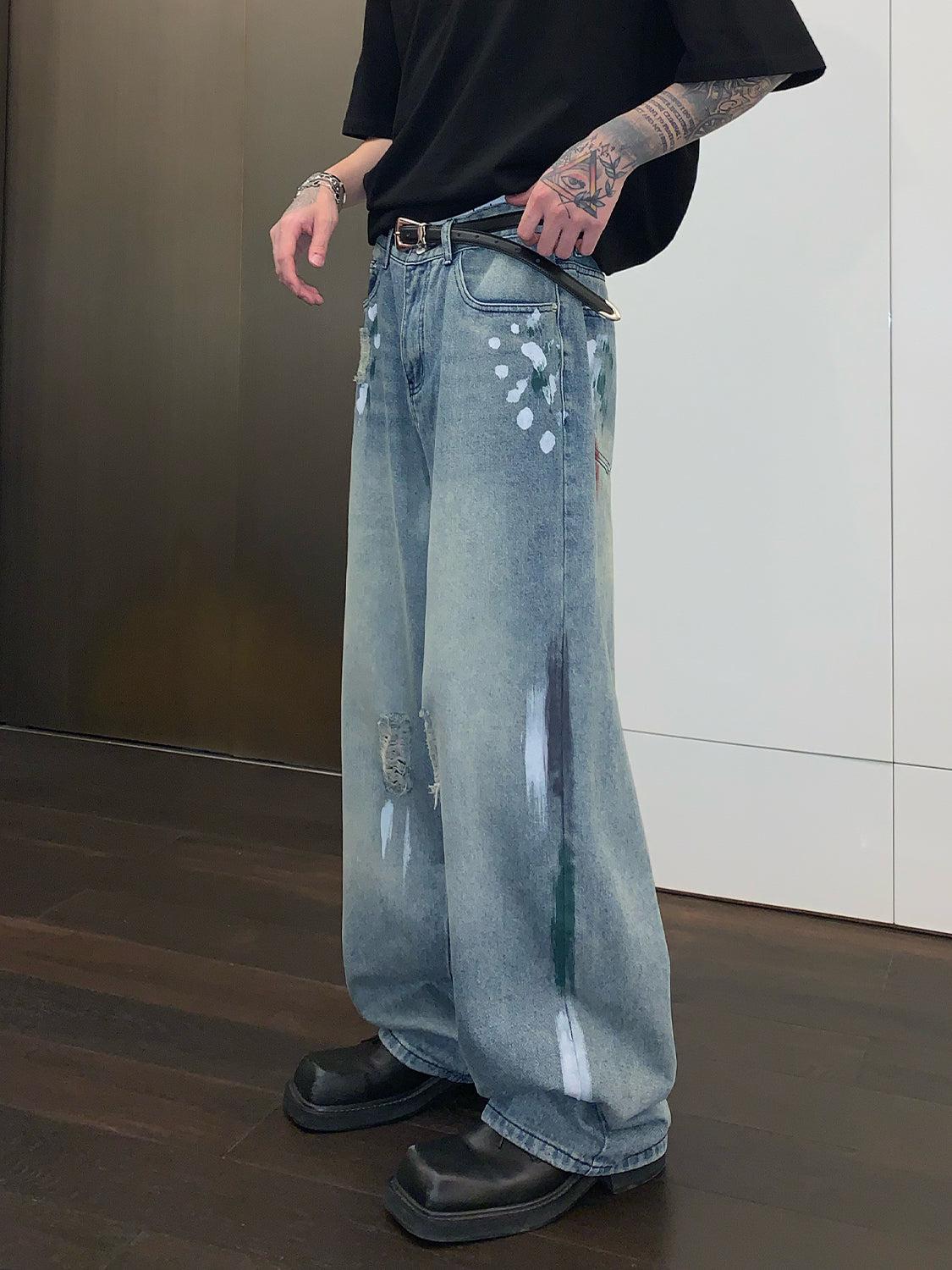 Graffiti Ripped Mopping Jeans