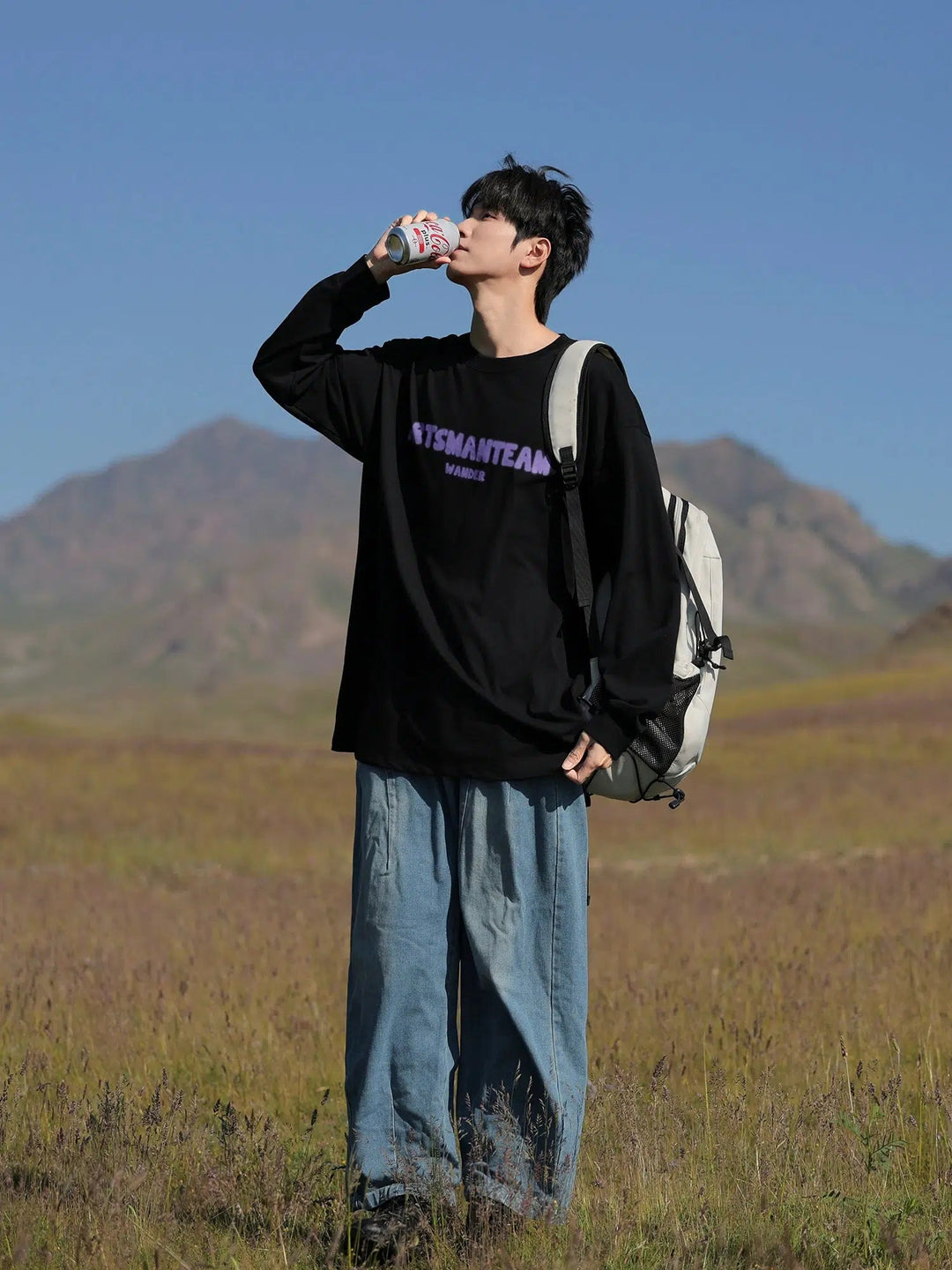 Graphic Pullover Bottoming Sweatshirt