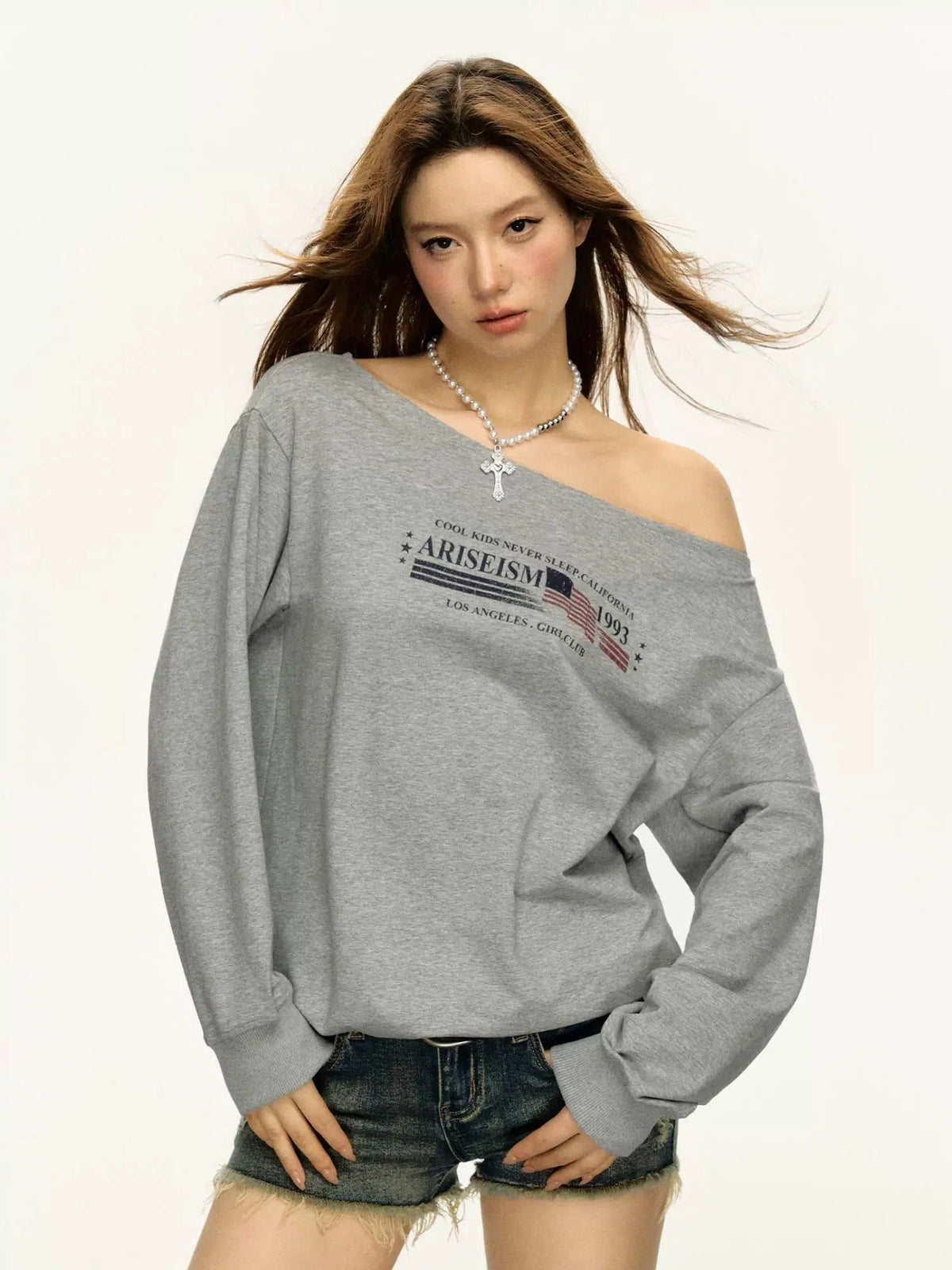 Grey off-the-shoulder T-shirt