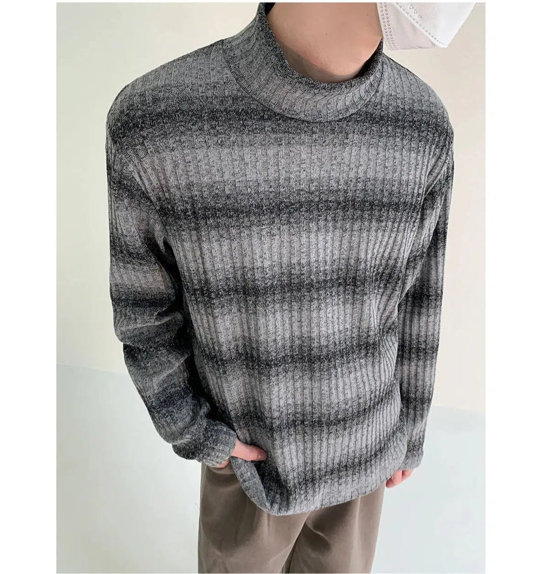 Half-Turtle Striped Bottoming Shirt