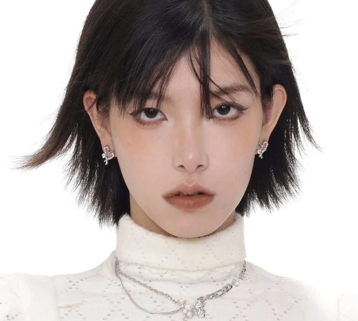 Heart-shaped Hollow Earrings