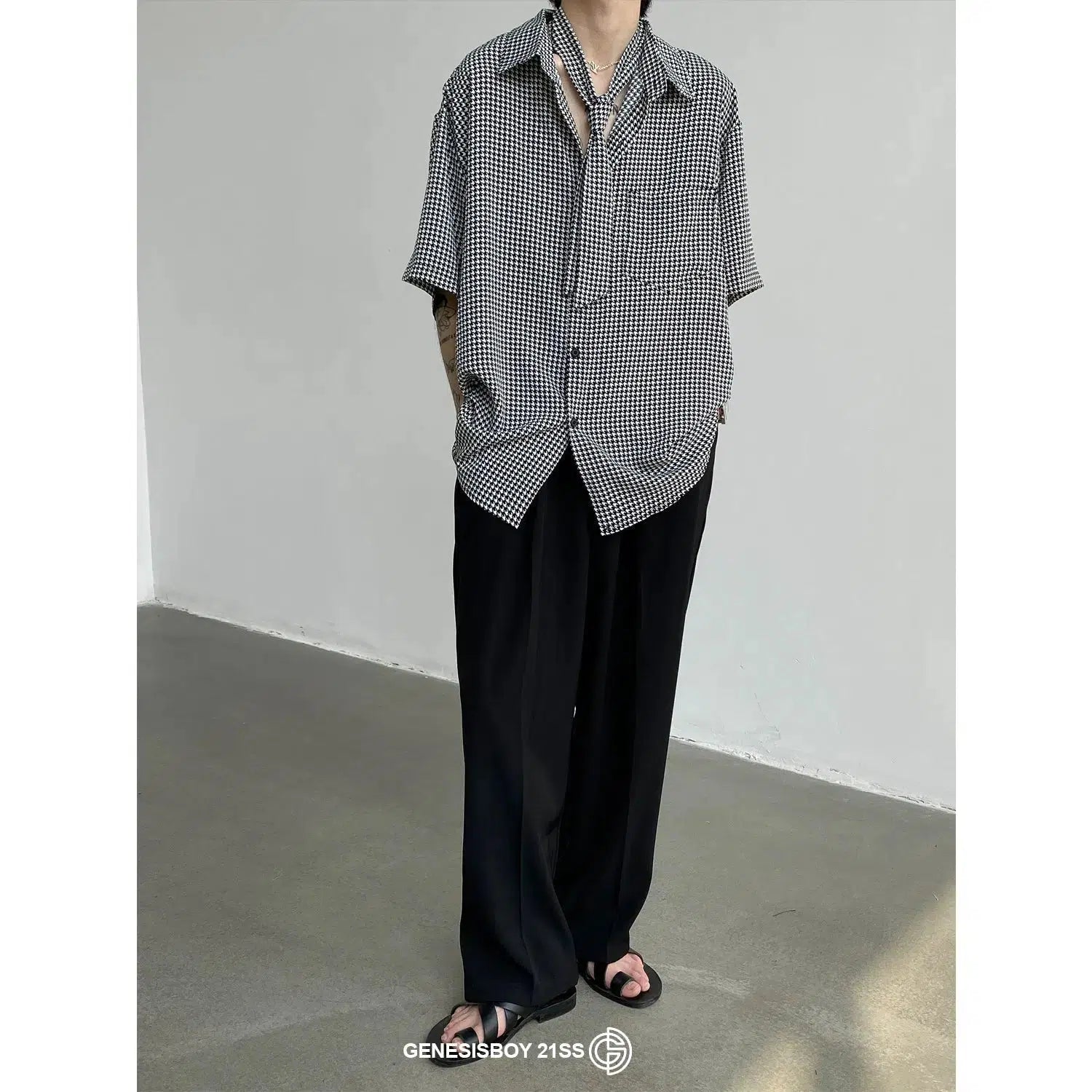 Houndstooth Tie Short-Sleeve Shirt