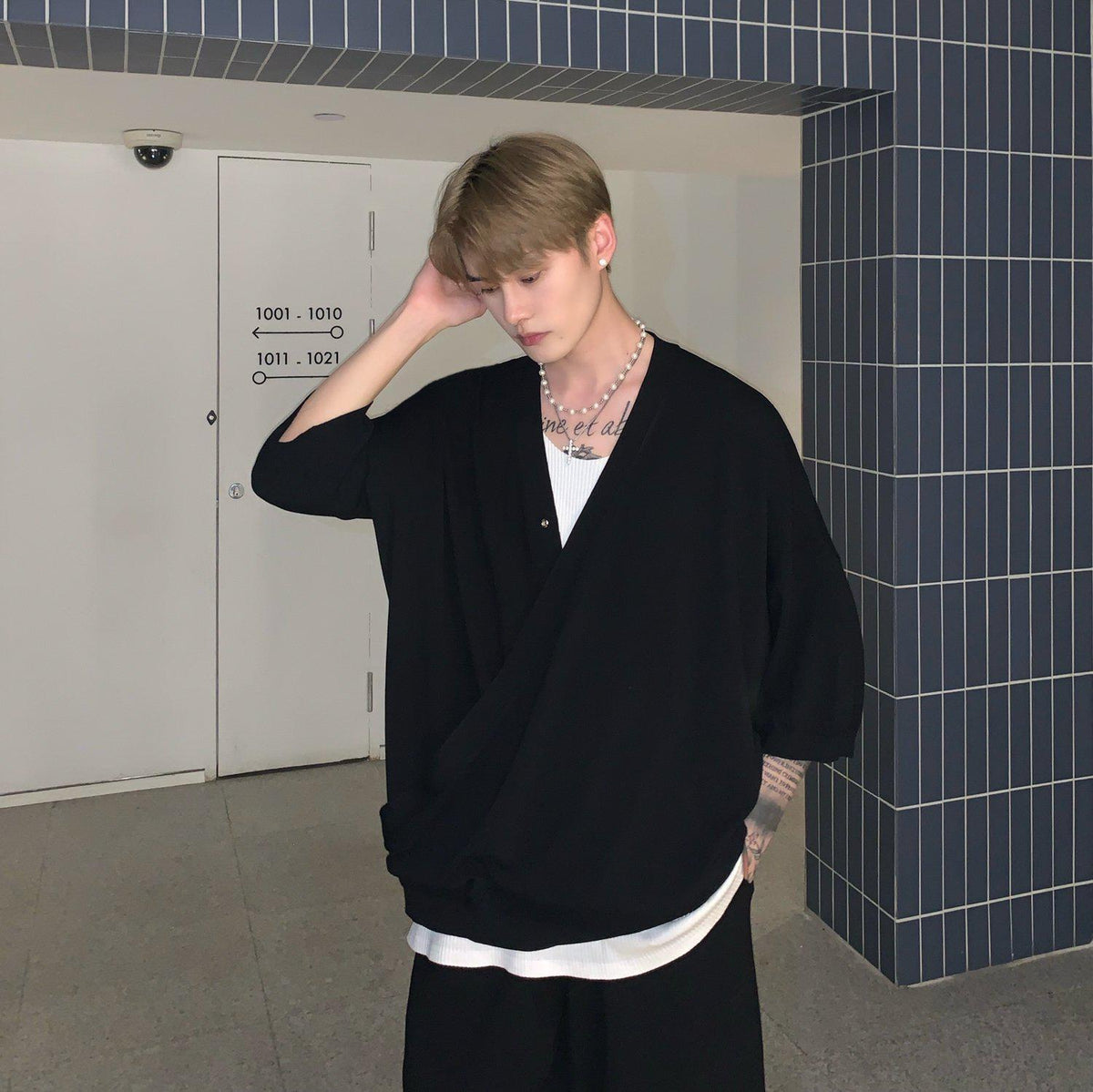 Knitted V-Neck Top & Shorts