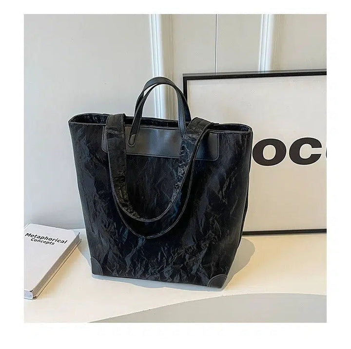 Large Capacity Casual Shoulder Bag