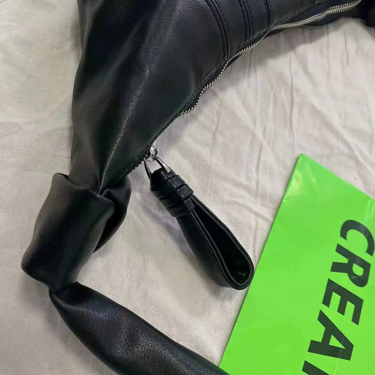 Large Capacity Crossbody Chest Bag