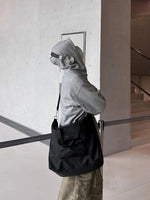 Large Capacity Tote Bag