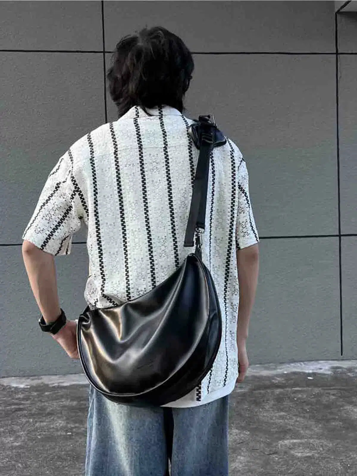 Leather Large Messenger Bag