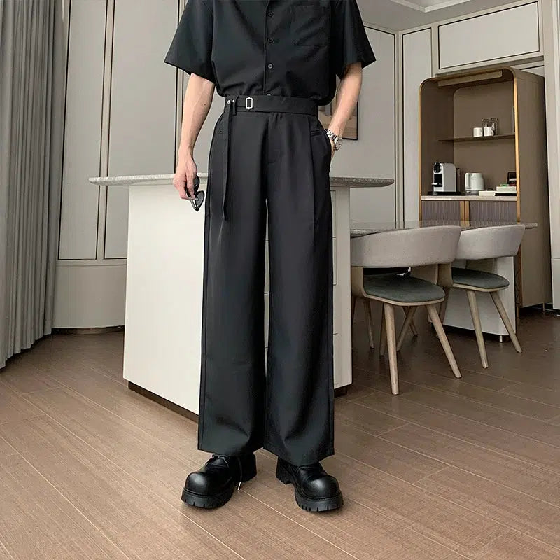 Lightweight Straight-leg Pleated Pants